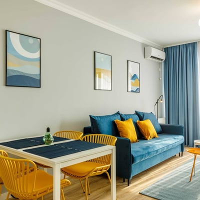 Rent of a modern furnished 2-room apartment, 58 m², Mamaia, Romania